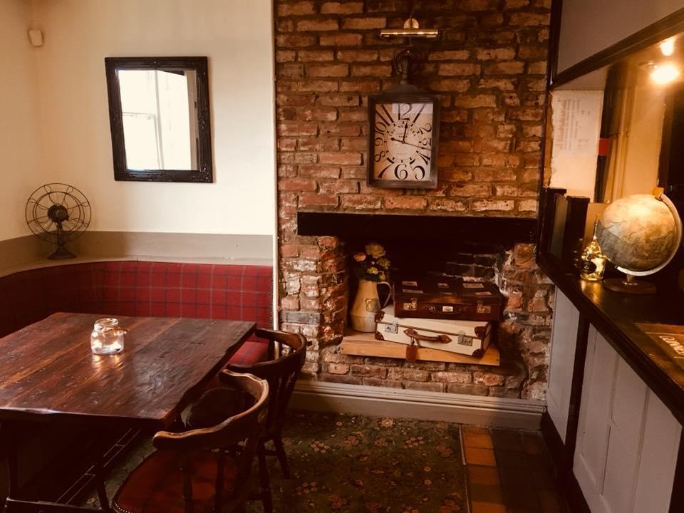 The Cross Keys Hotel Llanymynech Eksteriør bilde